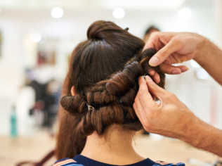 Simule Diferentes Estilos de Cabelo Sem Precisar Ir ao Salão