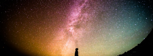 Descubra o Que os Astros Dizem Sobre Seu Futuro Com Esse App