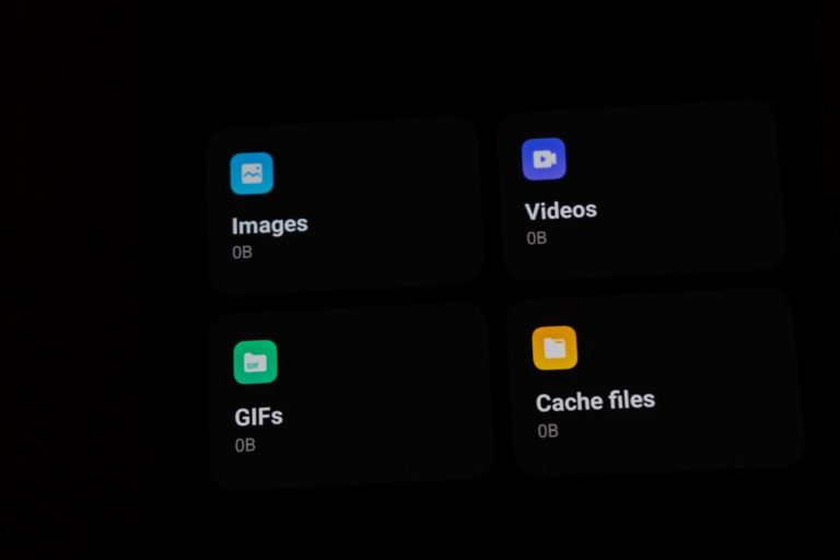 Four digital folders for images, videos, gifs, and cache files. — Foto por Zulfugar Karimov na Unsplash