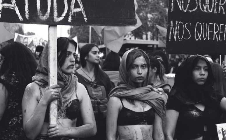 Mulheres Estão Evitando Arrependimentos no Salão Com Essa IA Viral